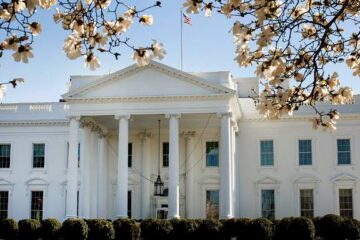 Secret Service Saves White House From Armed Man